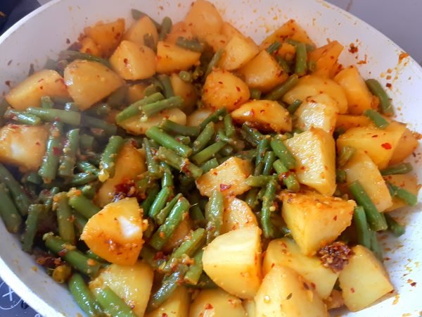 Aloo Beans