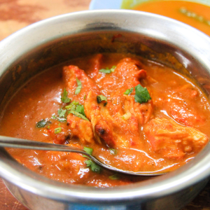 Chicken Rogan josh (D)